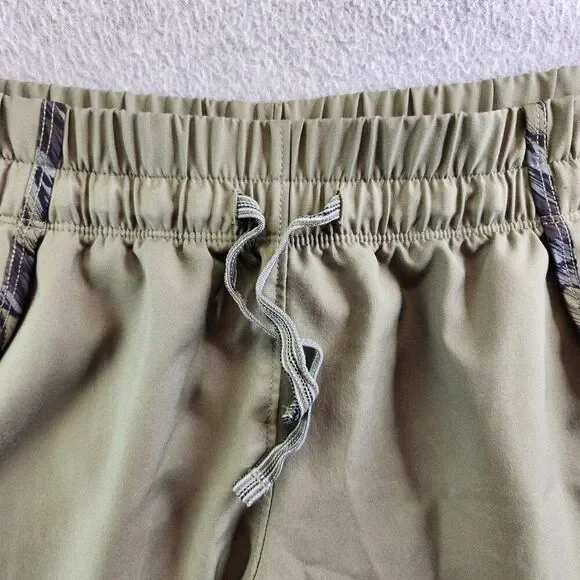 The North Face Shorts Womens M Green Class V Hiking Trails Trekking Climbing - Picture 2 of 15